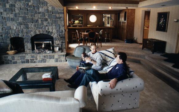 bkamppa.JPG (37879 bytes)